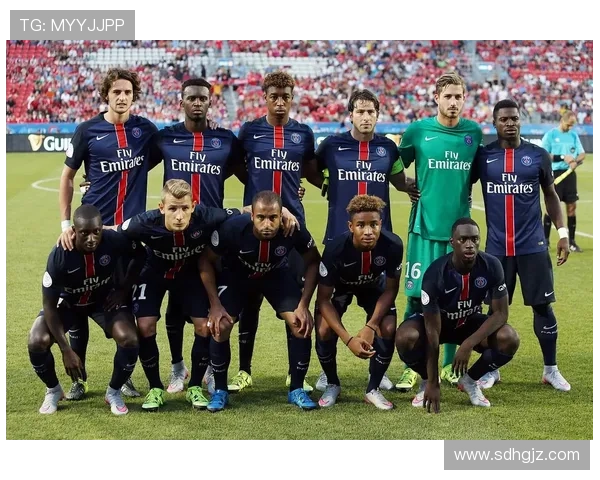 全球足球明星中含金量最高的十位球员排行榜及其成就分析